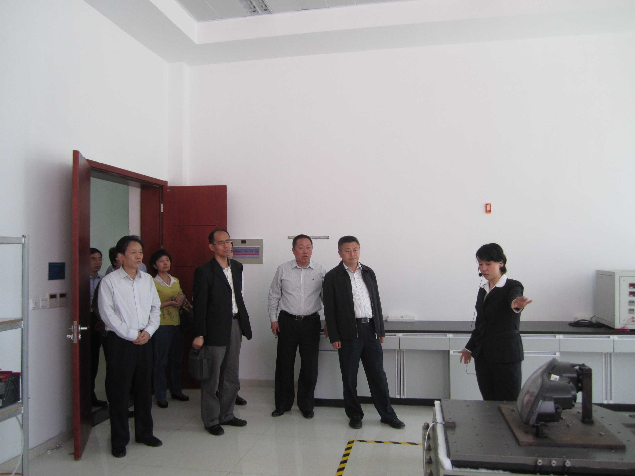 3C認(rèn)證檢測(cè),3C認(rèn)證實(shí)驗(yàn)室,車輛燈具3C認(rèn)證,車輛燈具檢測(cè)實(shí)驗(yàn)室,強(qiáng)制性產(chǎn)品檢測(cè),3C檢測(cè)機(jī)構(gòu)